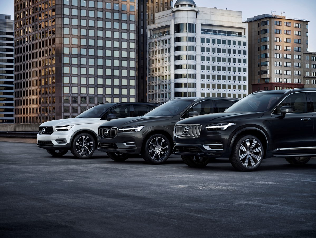 3 Volvos In Row